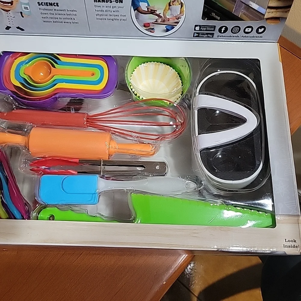 VR Junior Chef Set - Black and White